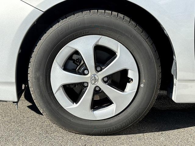 トヨタ プリウス １．８ Ｓ H25年 (近畿) 99