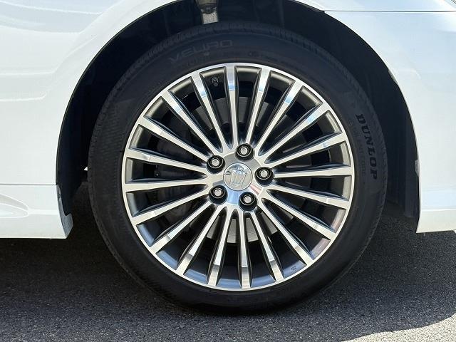 トヨタ クラウン　ハイブリッド ３．５ Ｌパッケージ H23年 (近畿) 99