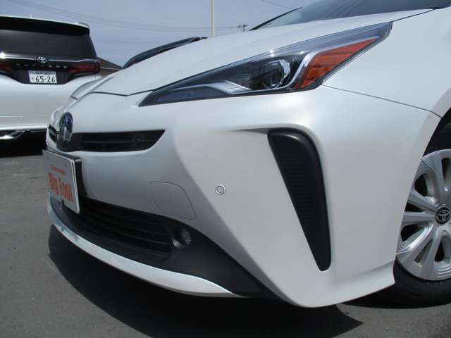 トヨタ プリウス １．８ Ｓ セーフティ プラスＩＩ R4年 (関東) 99