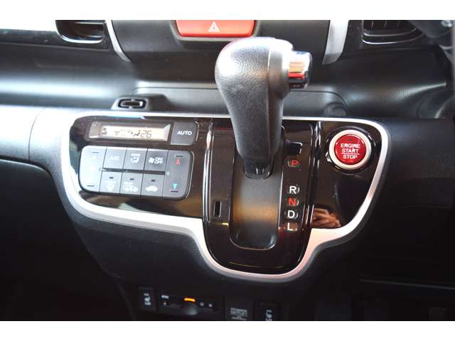 ホンダ Ｎ　ＢＯＸ ６６０ カスタムＧ Ｌパッケージ ４ＷＤ H28年 (東北) 99