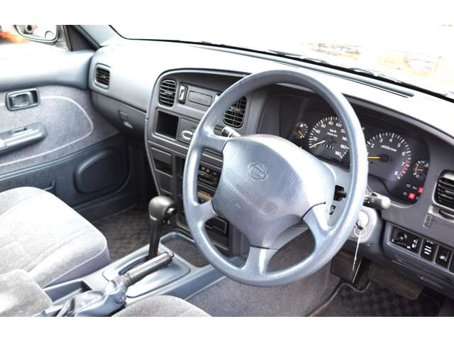 日産 クルー ２．０ ＬＸサルーン H7年 (東北) 99