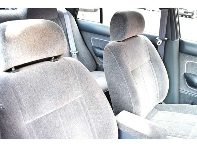 日産 クルー ２．０ ＬＸサルーン H7年 (東北) 99