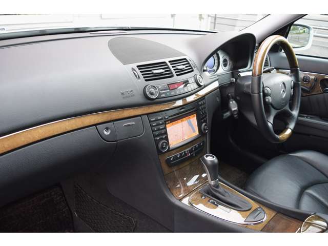 メルセデスベンツ Ｅクラス Ｅ３２０ ＣＤＩ アバンギャルド ディーゼルターボ H21年 (東北) 99