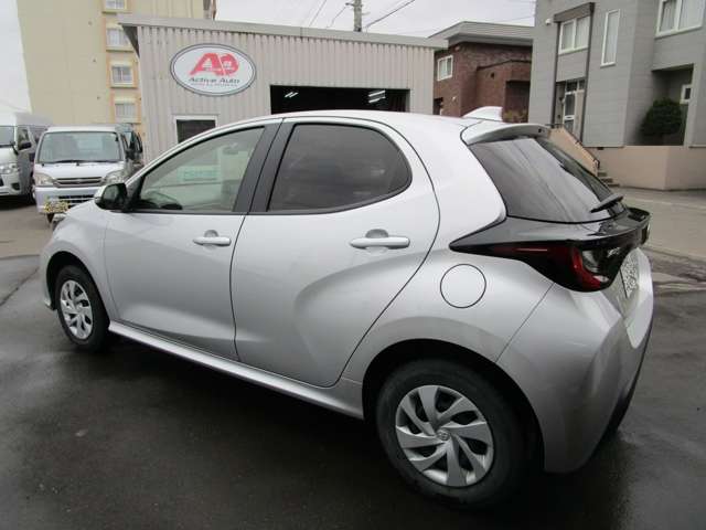 トヨタ ヤリス １．５ Ｘ ４ＷＤ R4年 (北海道) 99