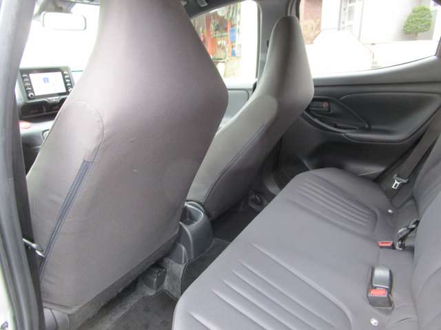 トヨタ ヤリス １．５ Ｘ ４ＷＤ R4年 (北海道) 99
