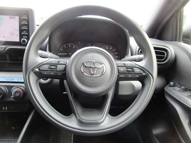 トヨタ ヤリス １．５ Ｘ ４ＷＤ R4年 (北海道) 99