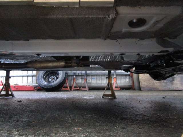 トヨタ ヤリス １．５ Ｘ ４ＷＤ R4年 (北海道) 99