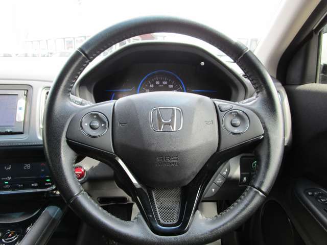 ホンダ ヴェゼル １．５ ハイブリッド Ｘ ４ＷＤ H27年 (北海道) 99