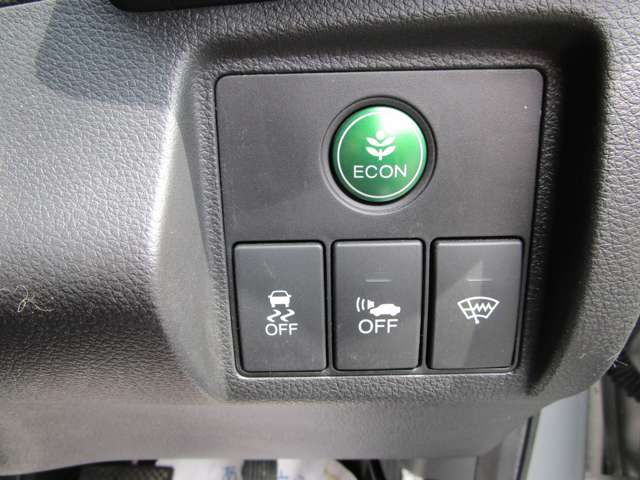 ホンダ ヴェゼル １．５ ハイブリッド Ｘ ４ＷＤ H27年 (北海道) 99