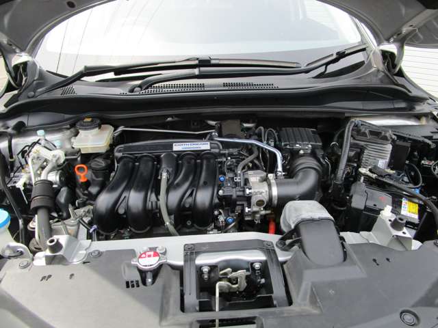 ホンダ ヴェゼル １．５ ハイブリッド Ｘ ４ＷＤ H27年 (北海道) 99