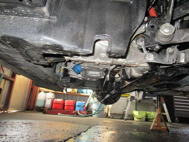 ホンダ ヴェゼル １．５ ハイブリッド Ｘ ４ＷＤ H27年 (北海道) 99