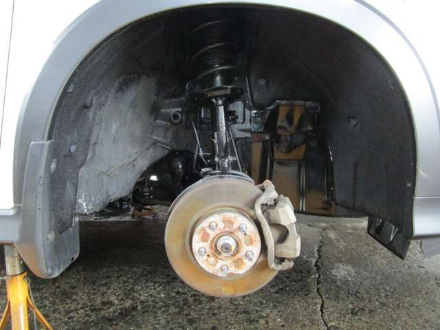 ホンダ ヴェゼル １．５ ハイブリッド Ｘ ４ＷＤ H27年 (北海道) 99