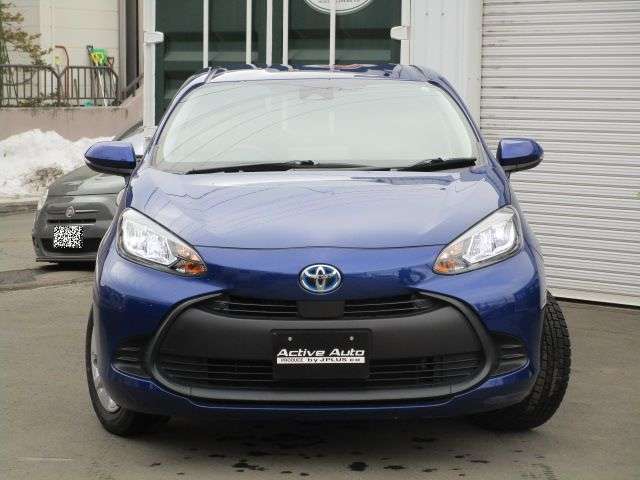 トヨタ アクア １．５ Ｘ Ｅ－ＦＯＵＲ ４ＷＤ R4年 (北海道) 99