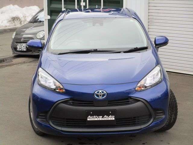 トヨタ アクア １．５ Ｘ Ｅ－ＦＯＵＲ ４ＷＤ R4年 (北海道) 99