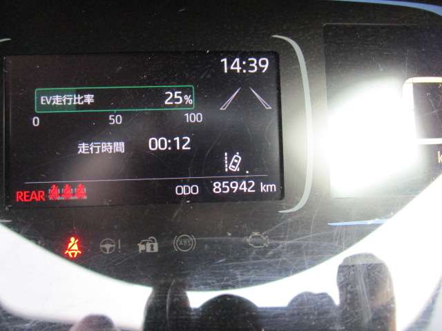 トヨタ アクア １．５ Ｘ Ｅ－ＦＯＵＲ ４ＷＤ R4年 (北海道) 99