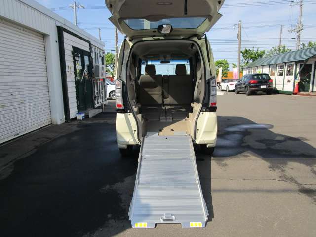 ホンダ Ｎ　ＢＯＸ＋ ６６０ Ｇ Ｌパッケージ 車イス仕様車 ４ＷＤ H25年 (北海道) 99