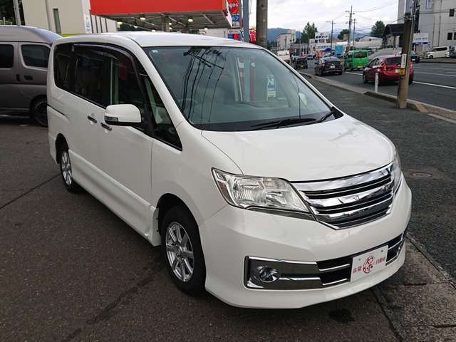 日産 セレナ ２．０ ライダー ４ＷＤ H23年 (東北) 99