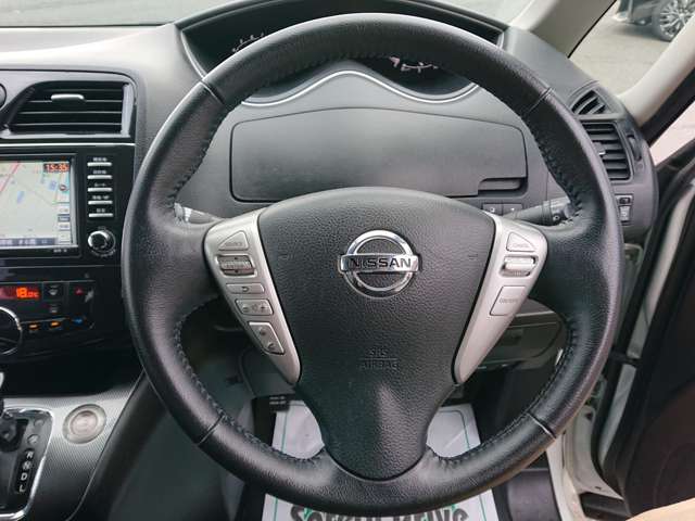 日産 セレナ ２．０ ライダー ４ＷＤ H23年 (東北) 99