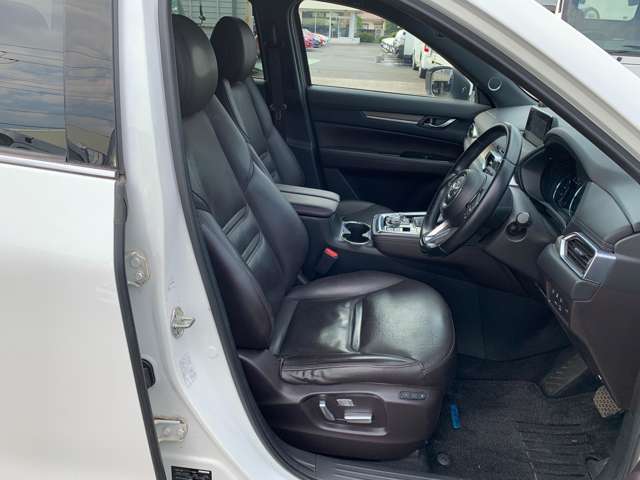 マツダ ＣＸ−８ ２．５ ２５Ｔ Ｌパッケージ ４ＷＤ R1年 (関東) 99