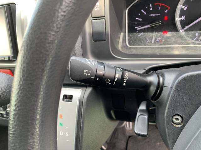 トヨタ ハイエースバン ２．８ スーパーＧＬ ロング ディーゼルターボ R3年 (関東) 99