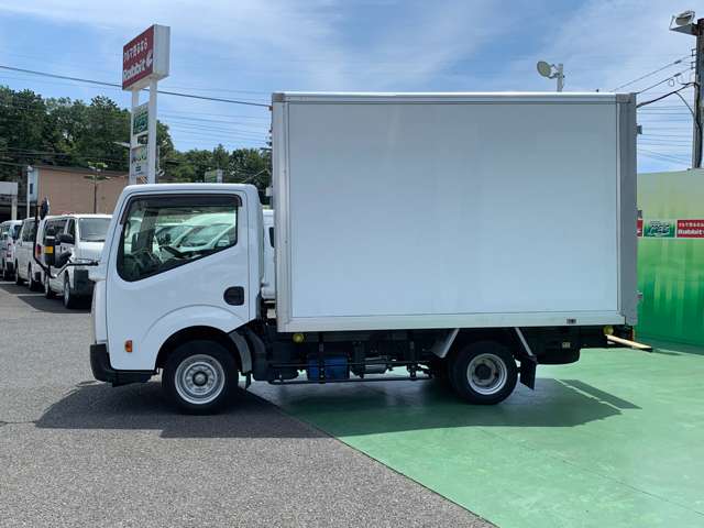 日産 アトラス ３．０Ｄターボ H29年 (関東) 99