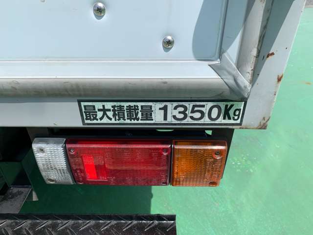 日産 アトラス ３．０Ｄターボ H29年 (関東) 99