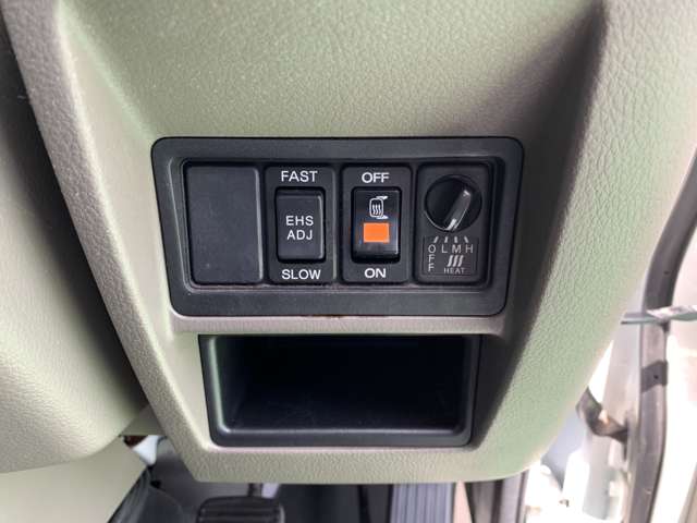 日産 アトラス ３．０Ｄターボ H29年 (関東) 99