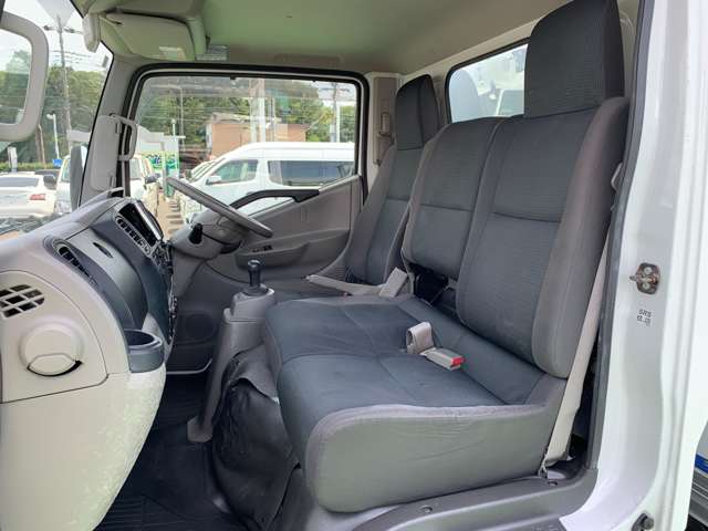 日産 アトラス ３．０Ｄターボ H29年 (関東) 99