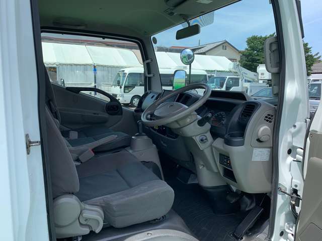 日産 アトラス ３．０Ｄターボ H29年 (関東) 99