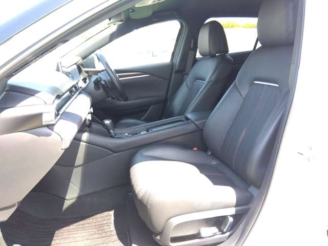 マツダ ＭＡＺＤＡ６　ワゴン ２．５ ２５Ｔ Ｓパッケージ R2年 (関東) 99