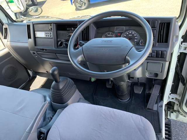 マツダ タイタン ３．０Ｄターボ R1年 (関東) 99