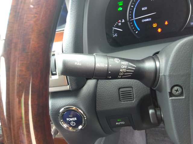 レクサス ＬＳハイブリッド ６００ＨＬ ４ＷＤ H24年 (関東) 99