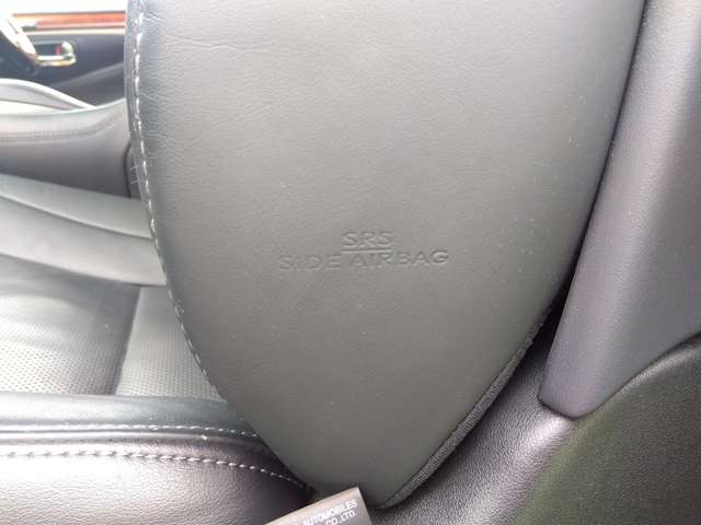 レクサス ＬＳハイブリッド ６００ＨＬ ４ＷＤ H24年 (関東) 99