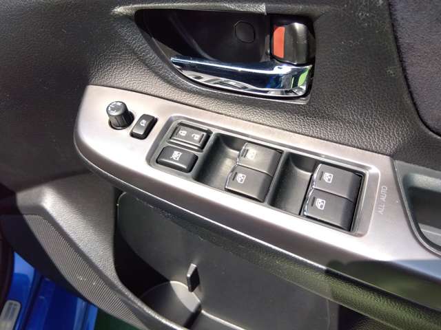 スバル ＷＲＸ　ＳＴＩ ＳＴＩ ２．０ タイプＳ ４ＷＤ H29年 (関東) 99