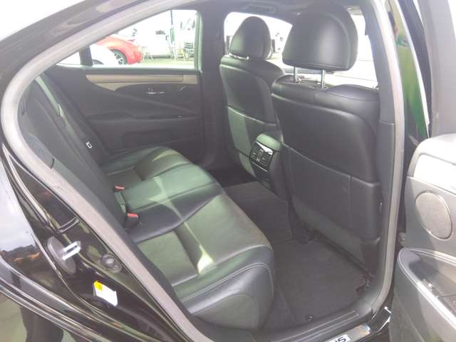 レクサス ＬＳ４６０ Ｆスポーツ H27年 (関東) 99