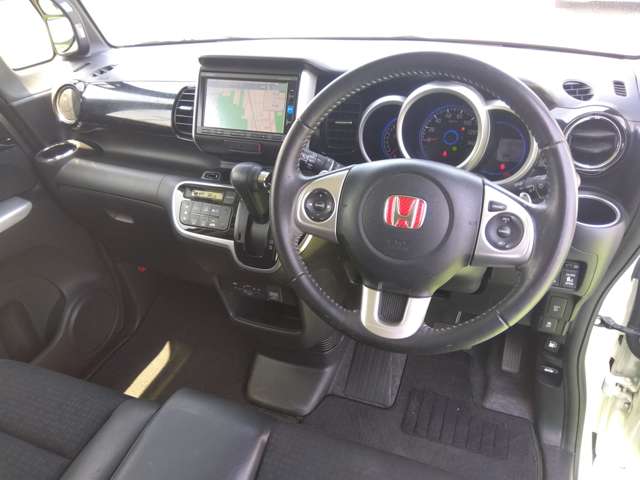 ホンダ Ｎ　ＢＯＸ ６６０ カスタムＧ ターボ Ｌパッケージ H28年 (関東) 99