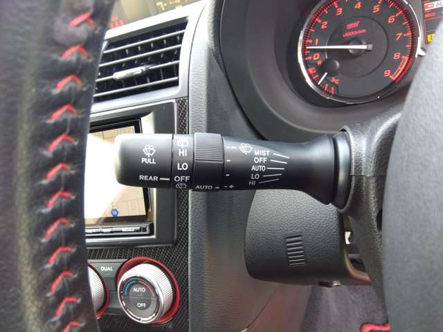 スバル ＷＲＸ　ＳＴＩ ＳＴＩ ２．０ ４ＷＤ H28年 (関東) 99