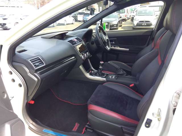 スバル ＷＲＸ　ＳＴＩ ＳＴＩ ２．０ ４ＷＤ H28年 (関東) 99