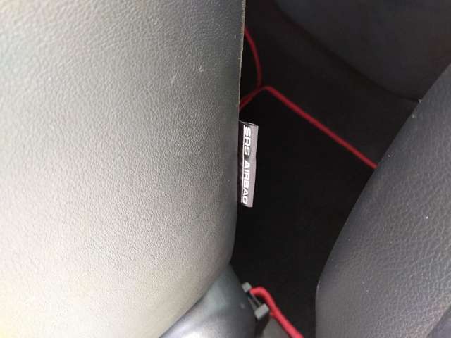 スバル ＷＲＸ　ＳＴＩ ＳＴＩ ２．０ ４ＷＤ H28年 (関東) 99