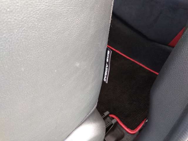 スバル ＷＲＸ　ＳＴＩ ＳＴＩ ２．０ ４ＷＤ H28年 (関東) 99