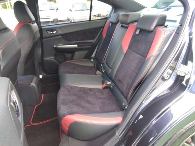 スバル ＷＲＸ　ＳＴＩ ＳＴＩ ２．０ ４ＷＤ H28年 (関東) 99