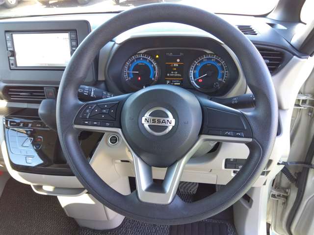 日産 ルークス ６６０ Ｘ R4年 (関東) 99