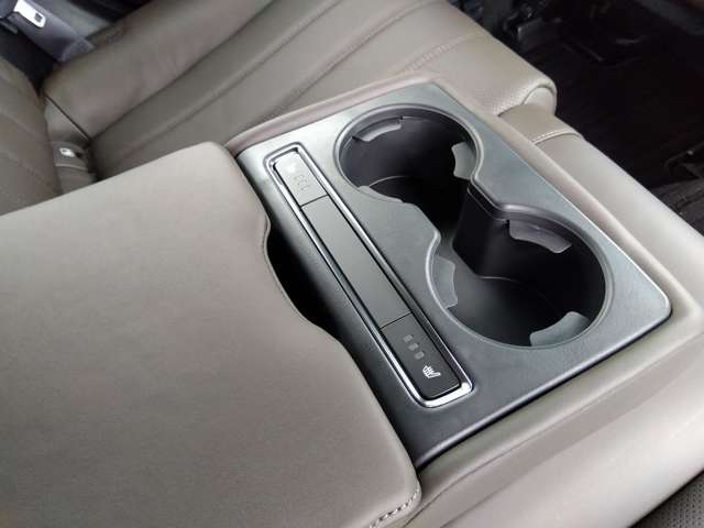 マツダ ＭＡＺＤＡ６　ワゴン ２．２ ＸＤ Ｌパッケージ ディーゼルターボ R2年 (関東) 99
