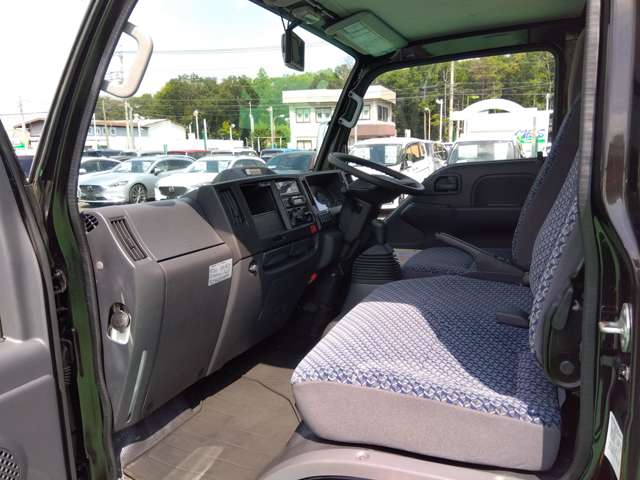 日産 アトラス ３．０Ｄターボ R4年 (関東) 99