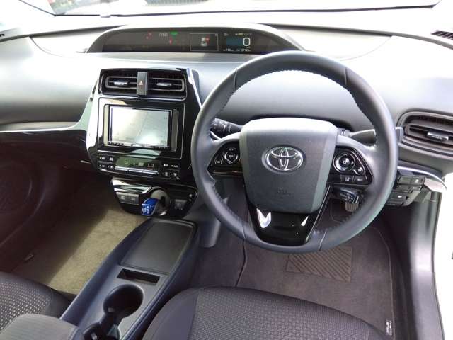 トヨタ プリウス １．８ Ｓ R4年 (関東) 99