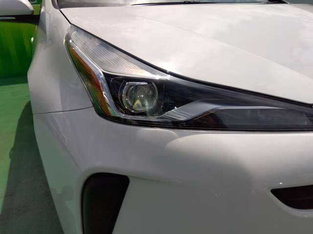 トヨタ プリウス １．８ Ｓ R4年 (関東) 99