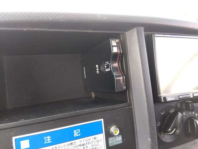 いすゞ エルフ ３．０Ｄターボ R1年 (関東) 99