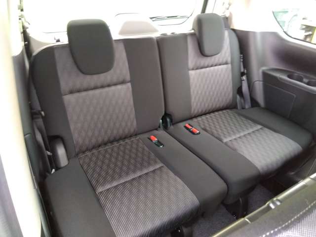 日産 セレナ １．２ Ｅ－ＰＯＷＥＲ ハイウェイスター Ｖ R4年 (関東) 99