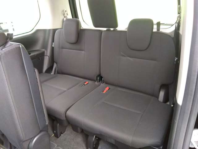 日産 セレナ ２．０ Ｘ ＶセレクションＩＩ R1年 (関東) 99