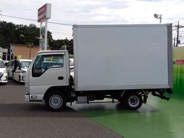 いすゞ エルフ ３．０Ｄターボ R1年 (関東) 99